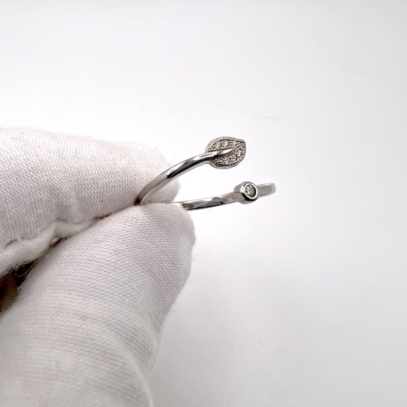 Sale $8 Firm! Sterling Silver Adjustable Ring with Cz’z - Picture 11 of 14